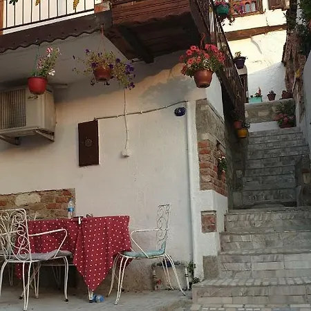Oda ve Kahvaltı Sirin Ev Selçuk